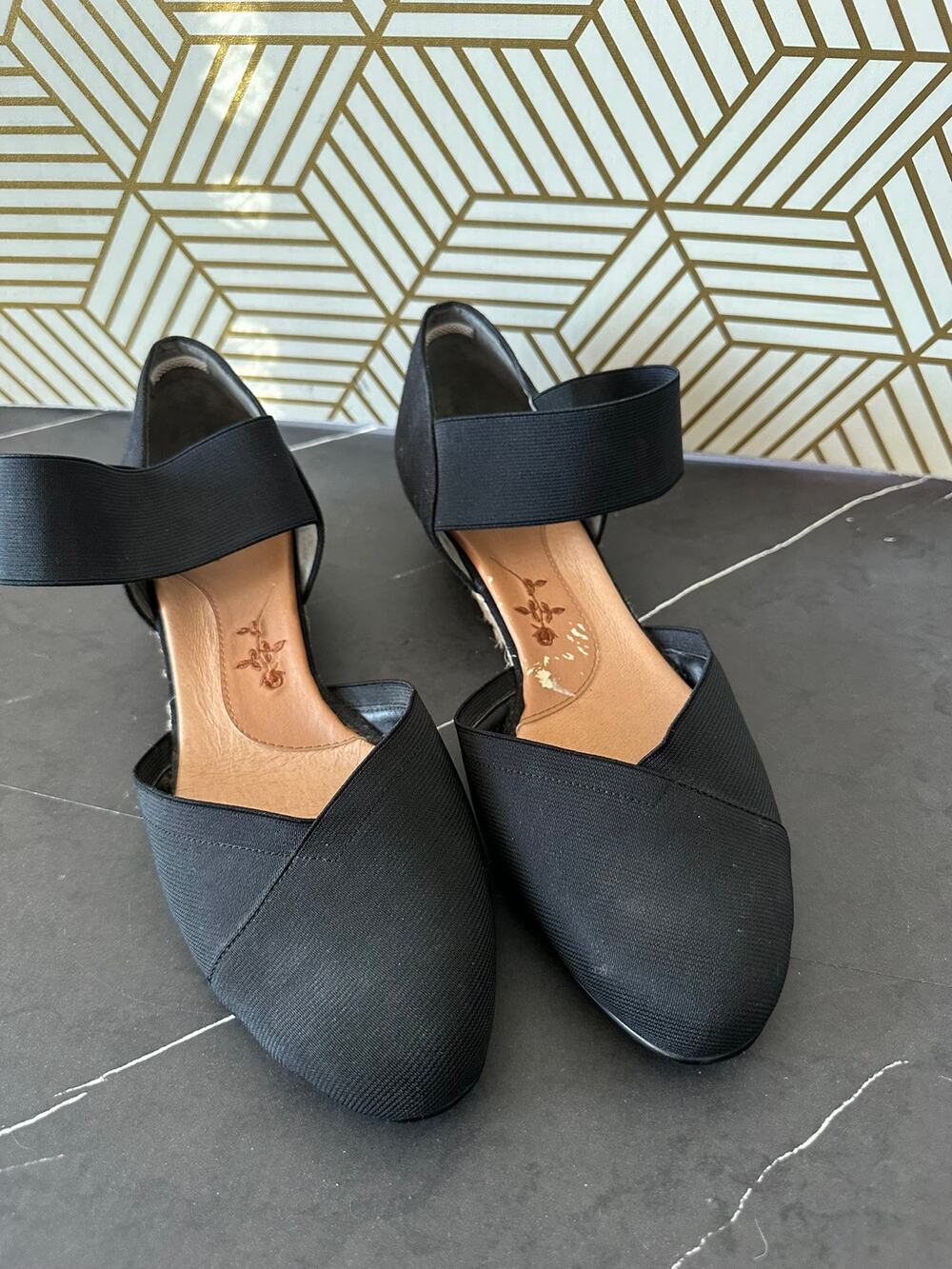 Ros Hommerson Women's Black Shoe | Size 10.5W
